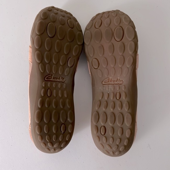 Clarks Haley Jay Ultimate Comfort Collection Shoes in Praline Suede - NWOT - Picture 9 of 10